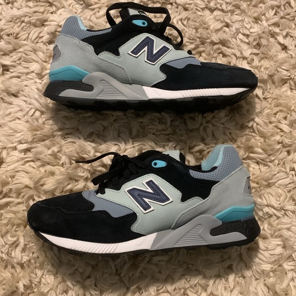 New Balance 878 “Abzorb” sneaker. Multicolor Blue/Gray. Exc.Condition Sz6.5Y $85 - Picture 3 of 10